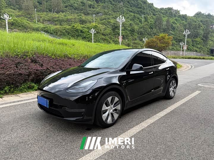 Tesla Model Y 2022 Facelift Long Range All-Wheel Drive - ავტომობილი ჩინეთიდან