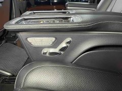 Mercedes-Benz V-Class 2021 V 260 L Long Wheelbase Luxury Edition - ფოტო 11