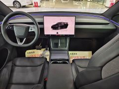Tesla Model Y L Long Range All-Wheel Drive - ფოტო 14