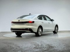 Volkswagen Sagitar S 1.5L Elite - ფოტო 6