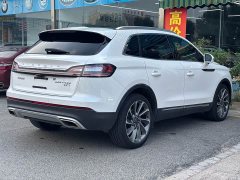 Lincoln Explorer 2021 2.7T AWD Prestige - ფოტო 4