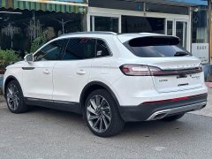 Lincoln Explorer 2021 2.7T AWD Prestige - ფოტო 6
