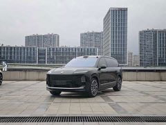 NIO ES8 Six-Seat Executive Signature Edition - ფოტო 1