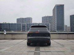 NIO ES8 Six-Seat Executive Signature Edition - ფოტო 6
