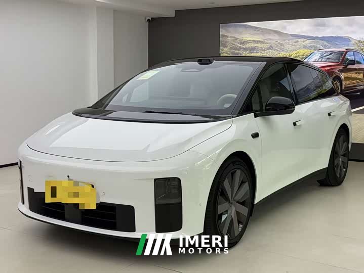 Li Auto i6 Four-Wheel Drive Standard Edition