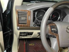 Toyota Land Cruiser (Imported) 5.7L VX-R Middle East Edition - ფოტო 13