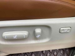 Toyota Land Cruiser (Imported) 5.7L VX-R Middle East Edition - ფოტო 15
