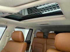Toyota Land Cruiser (Imported) 5.7L VX-R Middle East Edition - ფოტო 8