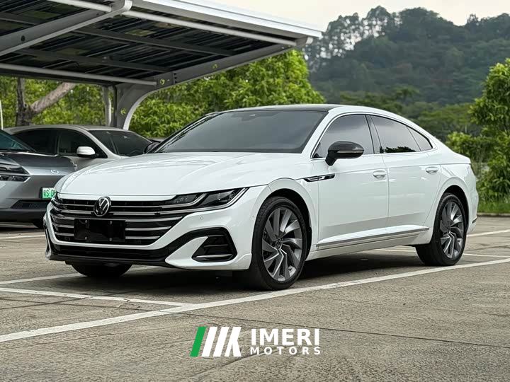 Volkswagen CC 380TSI Eye-Catching Edition