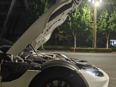 Aston Martin V8 Vantage 2022 4.0T V8 F1 Edition Roadster - ფოტო 4