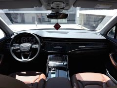 Audi Q7 55 TFSI quattro S line Sport - ფოტო 5