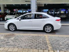Toyota Corolla 2021 1.8L CVT Luxury - ფოტო 4
