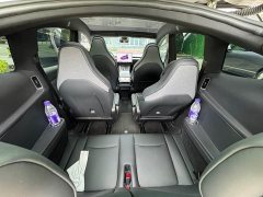 Tesla Model Y L Long Range All-Wheel Drive - ფოტო 12