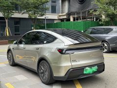 Tesla Model Y L Long Range All-Wheel Drive - ფოტო 4