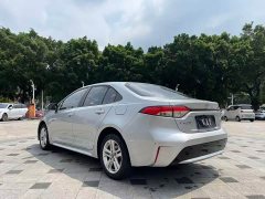Toyota Corolla 1.8L CVT Luxury - ფოტო 5