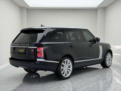 Land Rover Range Rover 3.0 L6 400PS Heritage Extended Wheelbase Classic Edition - ფოტო 3