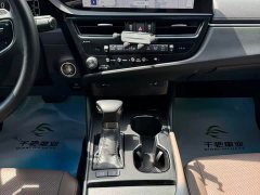 Lexus ES 260 Excellence Edition - ფოტო 14