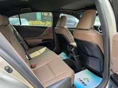 Lexus ES 260 Excellence Edition - ფოტო 9