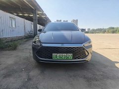 BYD Qin PLUS Glory Edition DM-i 55KM Superior - ფოტო 1