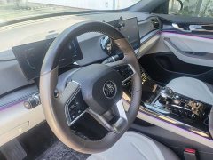 BYD Qin PLUS Glory Edition DM-i 55KM Superior - ფოტო 8