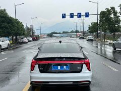 FAW Red Flag H5 2.0T Automatic Smart Connected Flagship Comfort Edition - ფოტო 16
