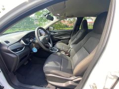 Chevrolet Cruze 325T Automatic Joyful Edition - ფოტო 10