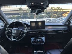 Lincoln Explorer 2.0T Two-Wheel Drive Premium - ფოტო 3