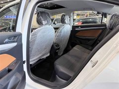 Volkswagen Bora 2025 200TSI DSG Comfort Navigation Edition - ფოტო 5