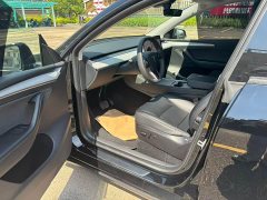 Tesla Model Y Rear-Wheel Drive - ფოტო 4