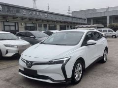 Buick Weilan 6 Connected Smart Plus - ფოტო 1