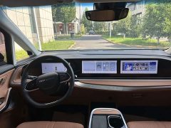 Maxus Dajia 9 Super Hybrid Ultra-Long Range Forest Edition 7-Seater - ფოტო 20