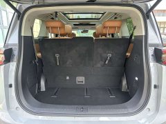 Maxus Dajia 9 Super Hybrid Ultra-Long Range Forest Edition 7-Seater - ფოტო 7