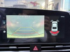 Hyundai Elantra 2023 1.5L CVT Luxury - ფოტო 18