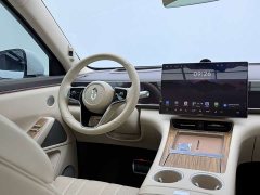 AITO M7 2026 Pure Electric Max Long Range 5-Seater (192-line LiDAR) - ფოტო 16