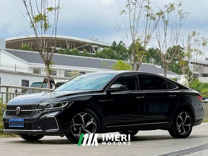 Volkswagen Passat 2023 330TSI Starry Sky Prestige Edition - ავტომობილი ჩინეთიდან