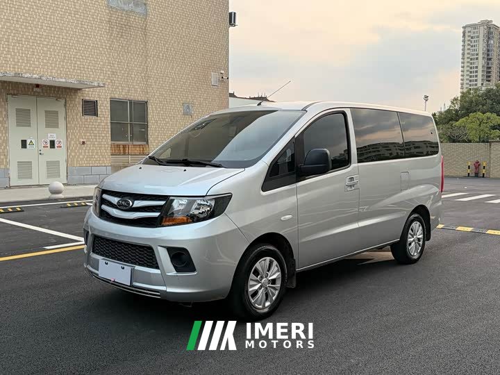 Ruifeng M3 PLUS 1.8L 7-Seater Standard - car from China