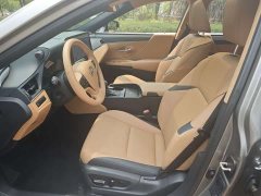 Lexus ES 200 Premium Edition - ფოტო 8