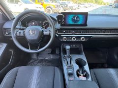 Honda Civic Hatchback 240 Turbo CVT Sport Edition - ფოტო 17