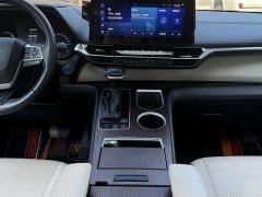 Toyota Grevias 2.5L Hybrid Premium Plus Edition - ფოტო 11
