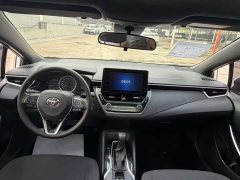 Toyota Corolla 2022 Hybrid 1.8H E-CVT Luxury - ფოტო 5