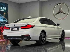 BMW 5 Series Facelift 530Li M Sport Luxury - ფოტო 7