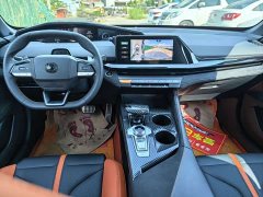 Changan UNI-V 1.5T Premium Sport - ფოტო 4