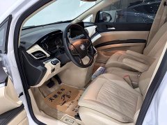 Buick GL8 2023 Facelift Land Executive Cabin Luxury - ფოტო 5