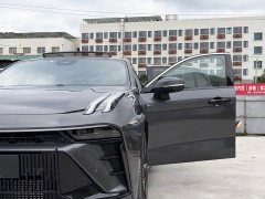 Lynk & Co Geely Lynk & Co 03 2.0T Diesel DCT Pro - ფოტო 18