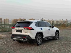 Toyota RAV4 2024 2.0L CVT FWD Fashion Plus - ფოტო 4