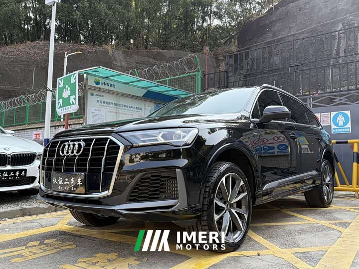 Audi Q7 55 TFSI quattro S line Sport - ავტომობილი ჩინეთიდან