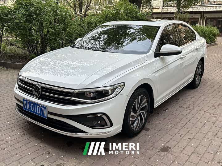 Volkswagen Bora 200TSI DSG Edition