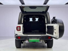 Jeep Wrangler New Energy 2021 Four-Door 2.0T 4xe Sahara - ფოტო 9