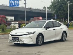Toyota Camry 2.0L GVP Luxury - ფოტო 1