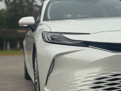 Toyota Camry 2.0L GVP Luxury - ფოტო 5